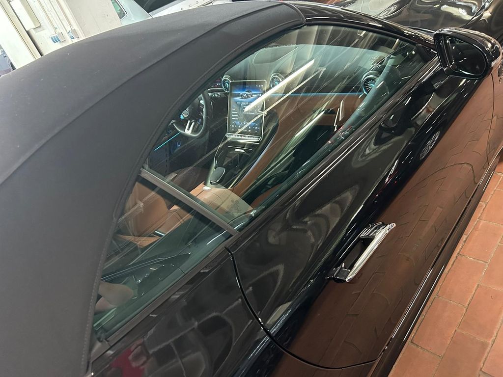 Mercedes-Benz SL 63 AMG