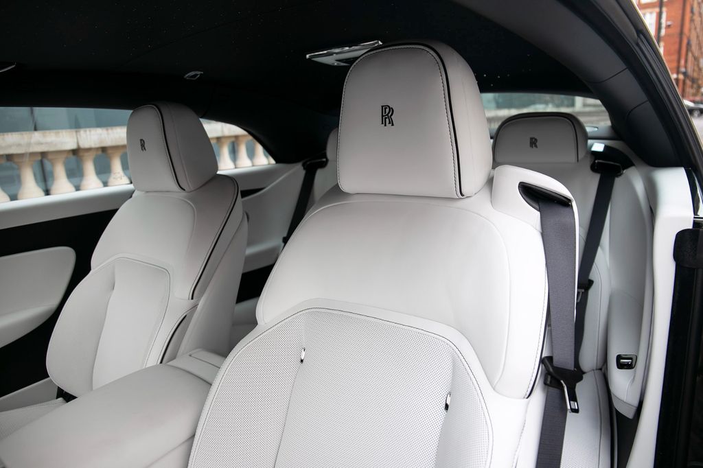 Rolls-Royce Spectre 2024