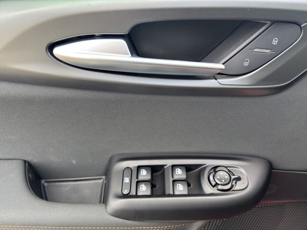 Alfa Romeo Tonale 2025