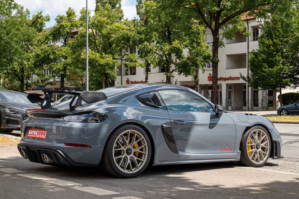 Porsche Cayman