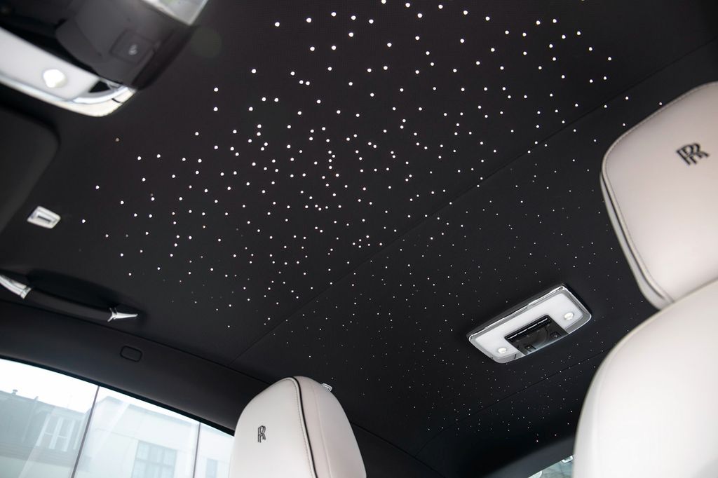 Rolls-Royce Spectre 2024