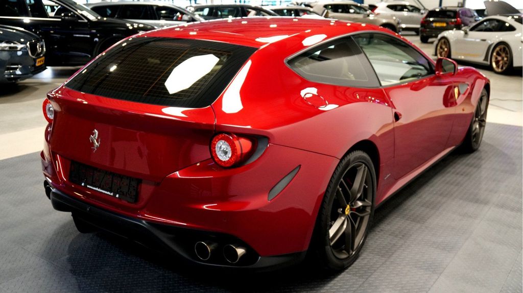 Ferrari FF 2014