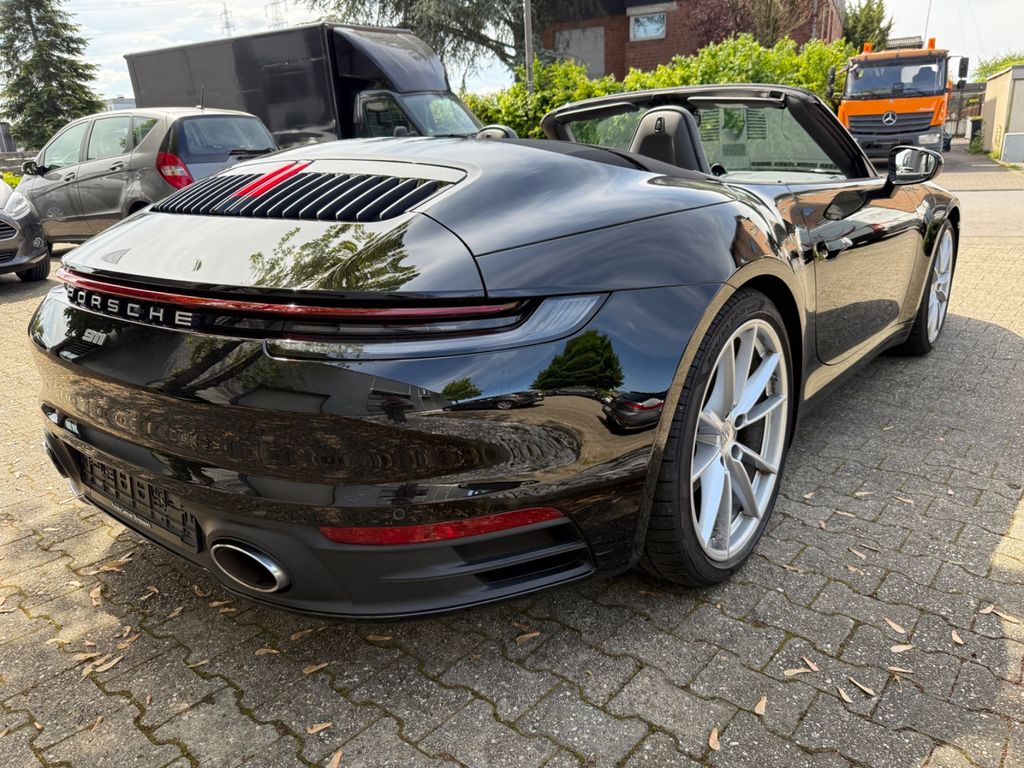 Porsche 992 2019
