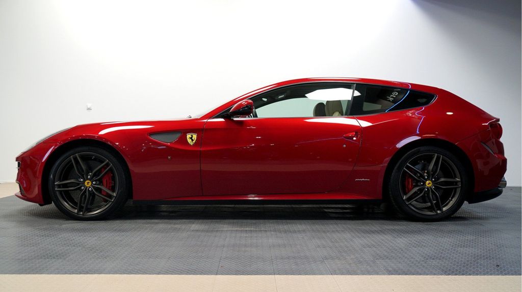 Ferrari FF 2014