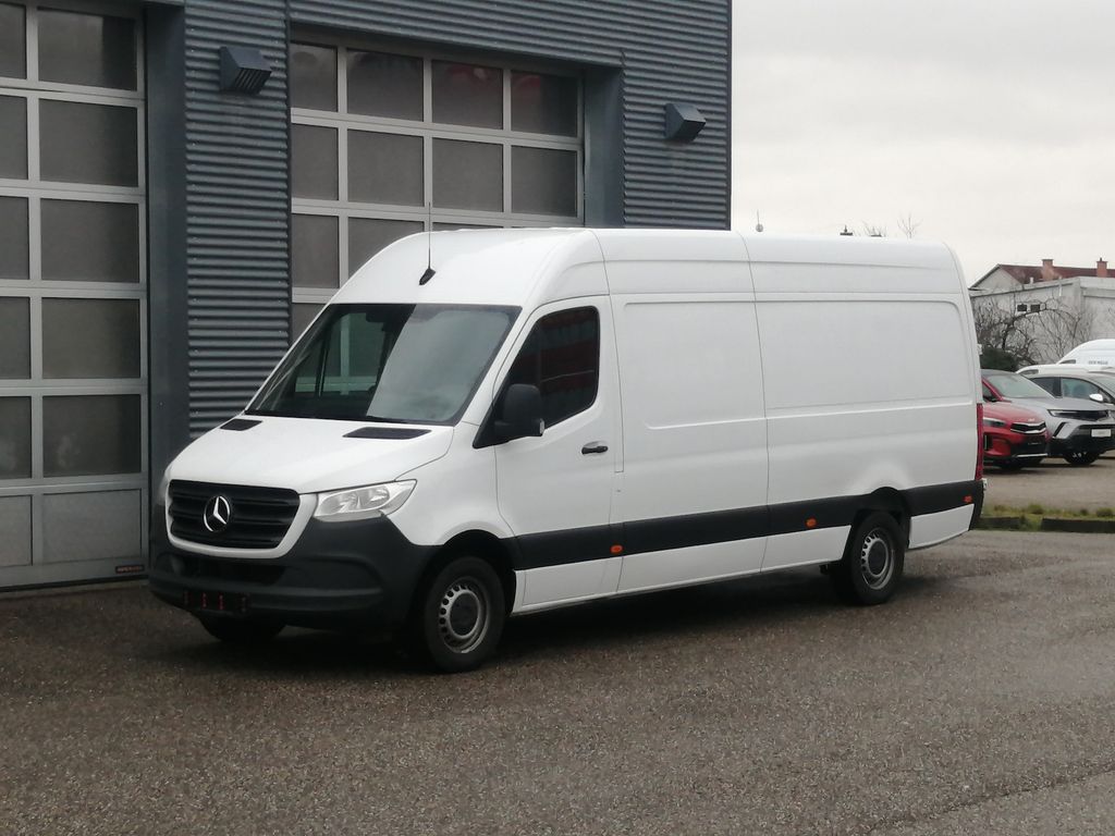 Mercedes-Benz Sprinter 2021
