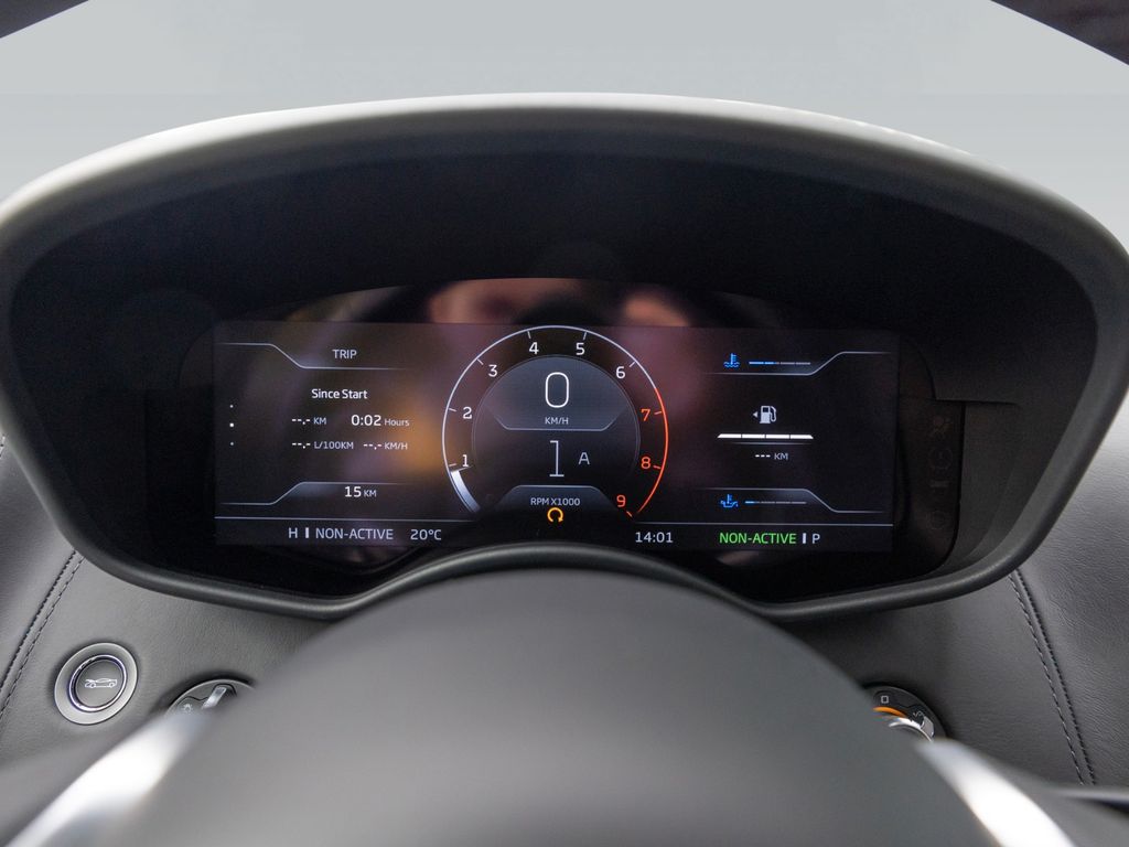 McLaren GT 2024