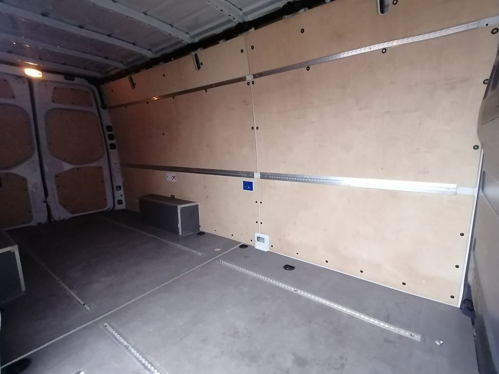 Mercedes-Benz Sprinter 2021