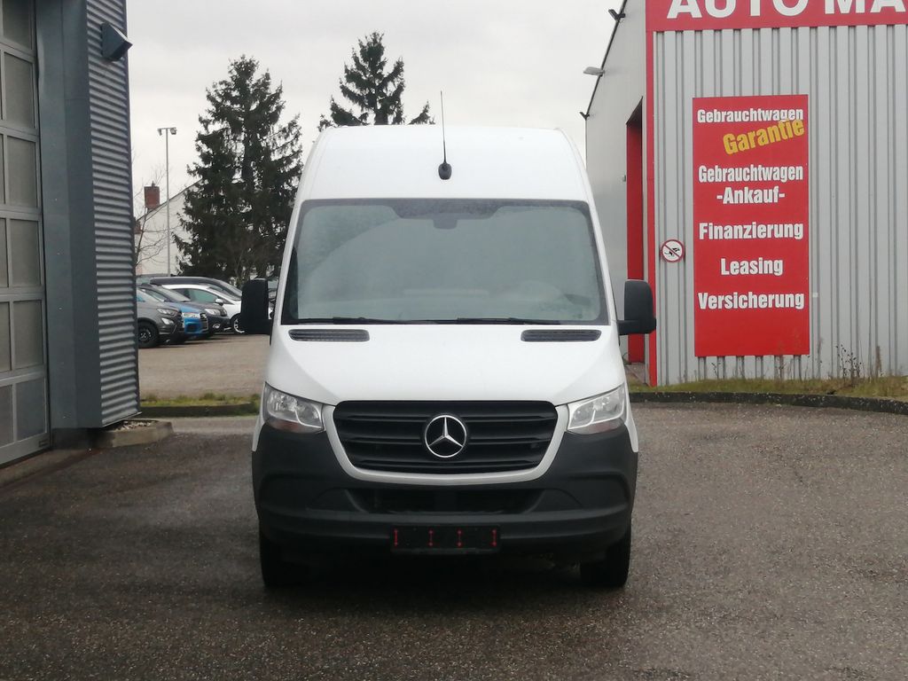 Mercedes-Benz Sprinter 2021