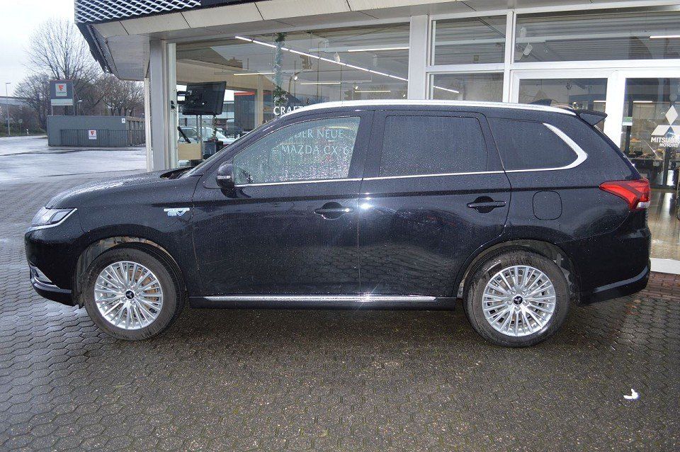 Mitsubishi Outlander 2020