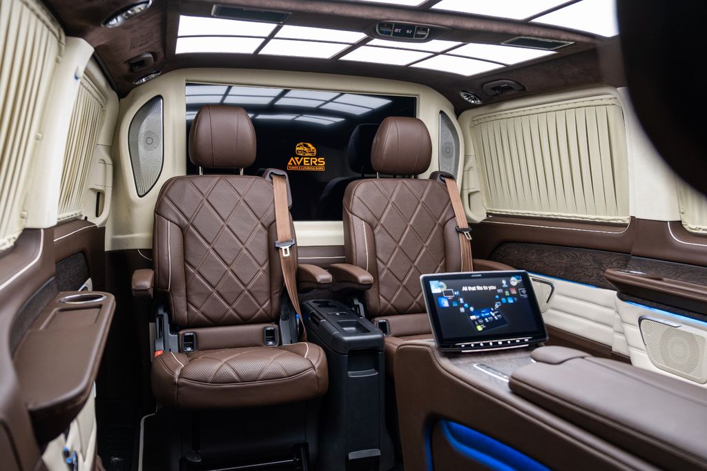 Mercedes-Benz V 300