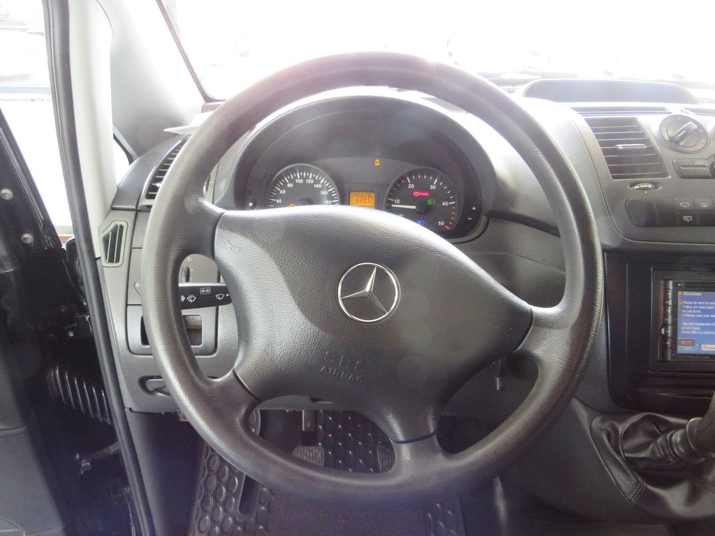 Mercedes-Benz Vito 2012