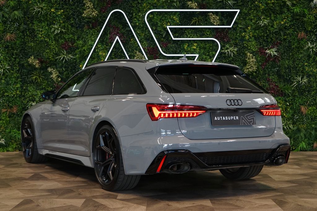 Audi RS6 2024