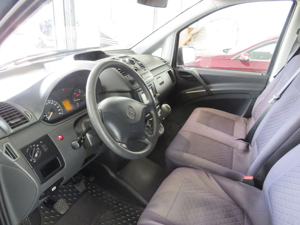 Mercedes-Benz Vito 2012