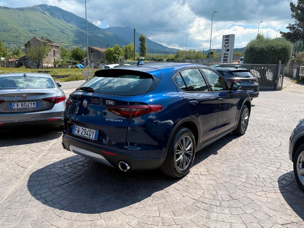 Alfa Romeo Stelvio 2019