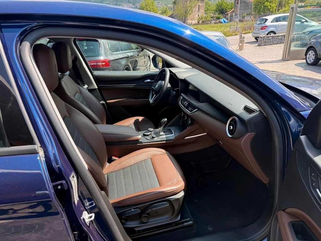 Alfa Romeo Stelvio 2019