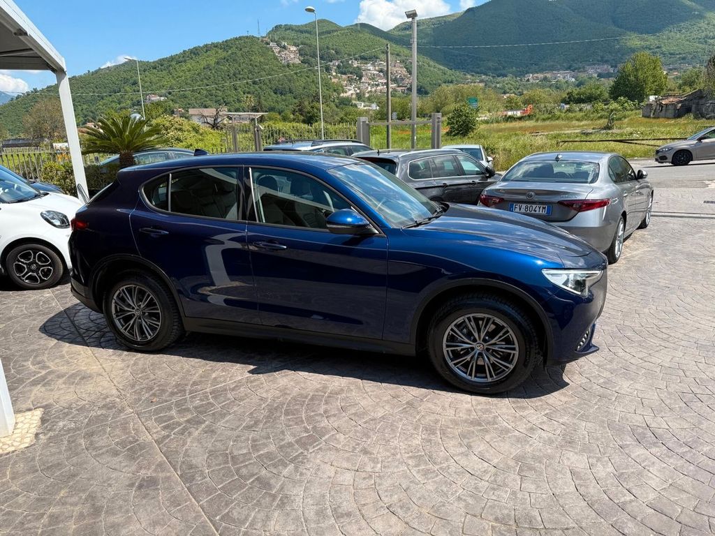 Alfa Romeo Stelvio 2019