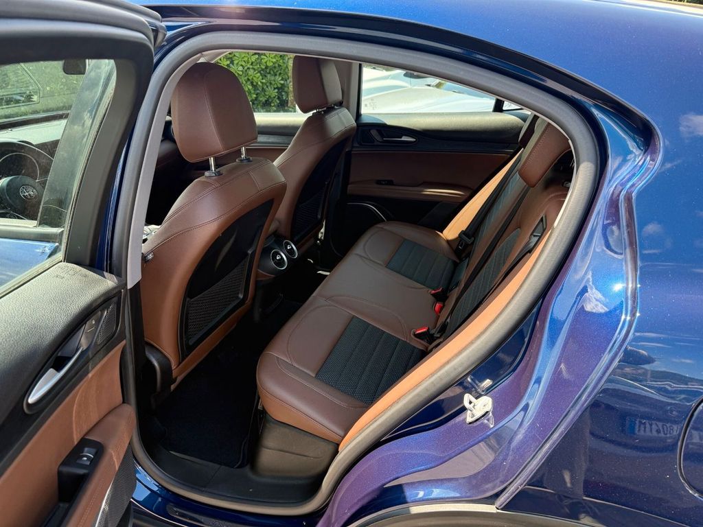 Alfa Romeo Stelvio 2019