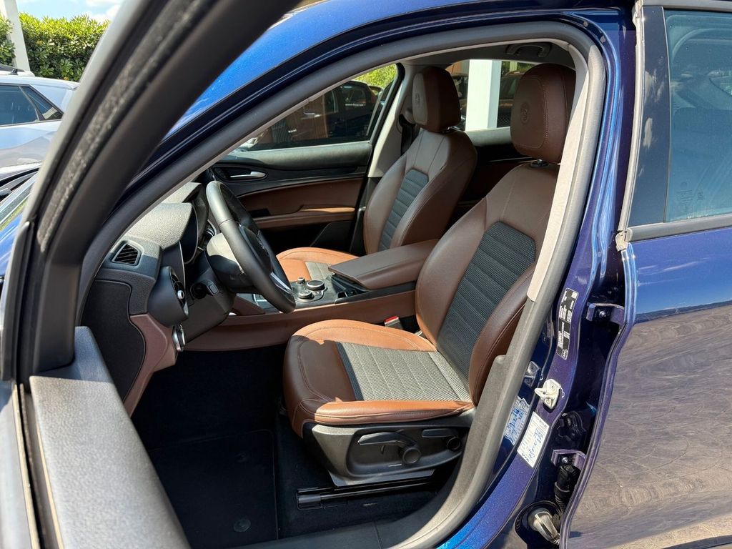 Alfa Romeo Stelvio 2019