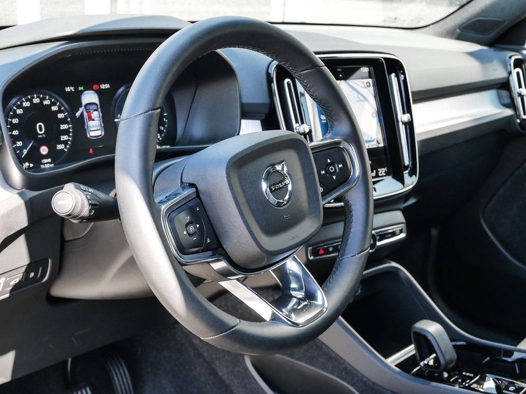 Volvo XC40 2023