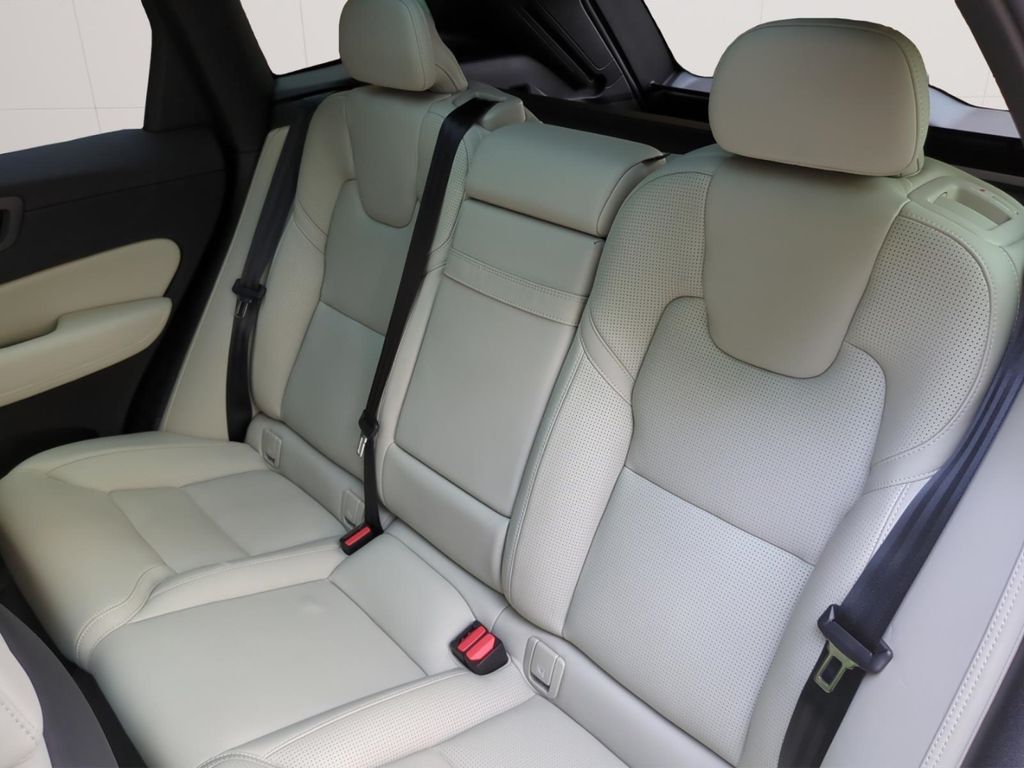 Volvo XC60 2021