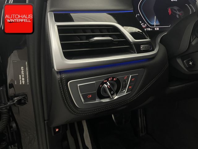 BMW 745 2022