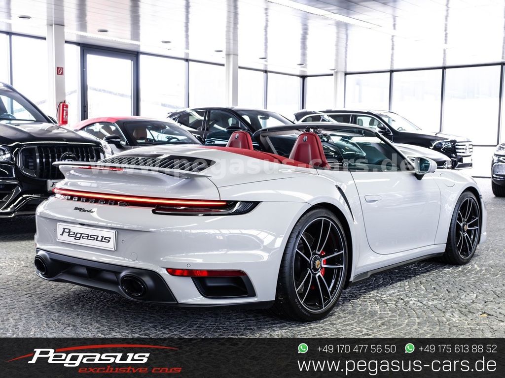 Porsche 992 2023