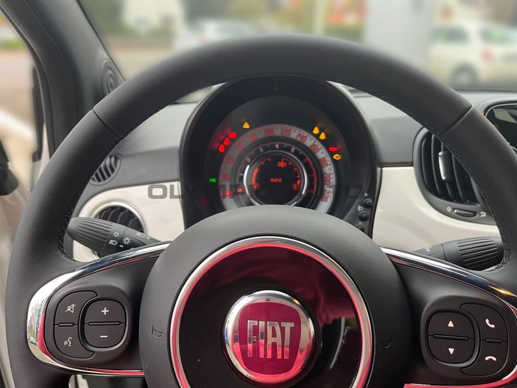 Fiat 500C 2024
