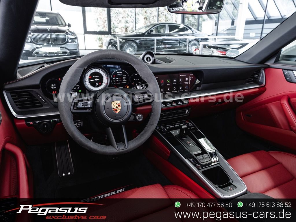 Porsche 992 2023