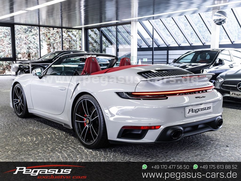 Porsche 992 2023