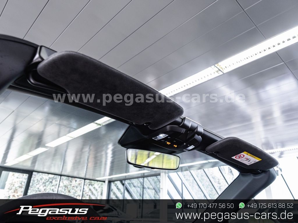Porsche 992 2023