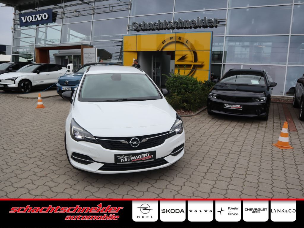 Opel Astra 2021