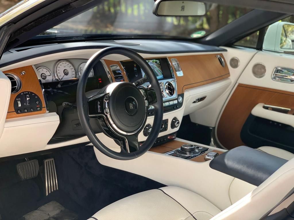 Rolls-Royce Dawn 2018