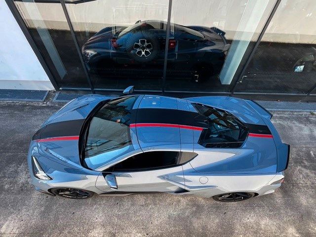 Corvette C8 2025
