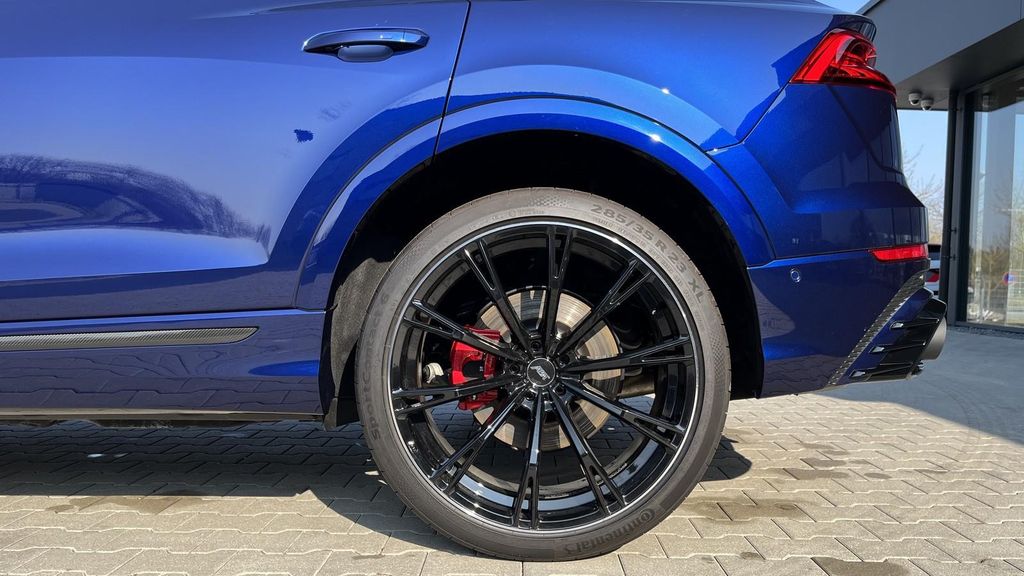 Audi SQ8 2023
