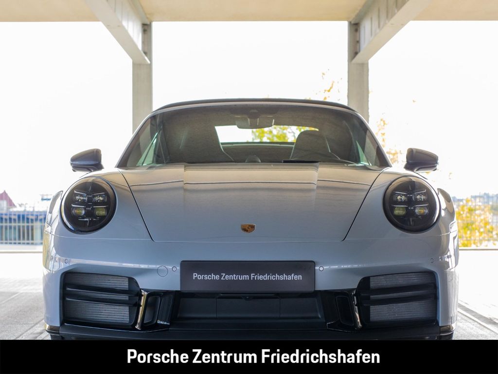 Porsche 992 2025