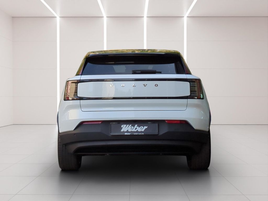 Volvo EX30 2024