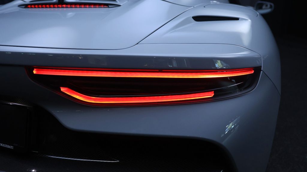 Maserati MC20 2023