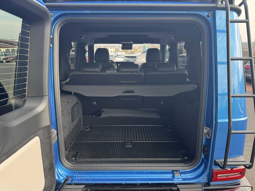 Mercedes-Benz G 500 2023