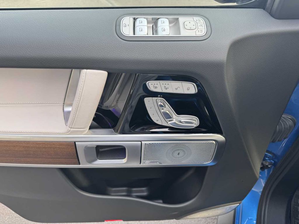 Mercedes-Benz G 500 2023