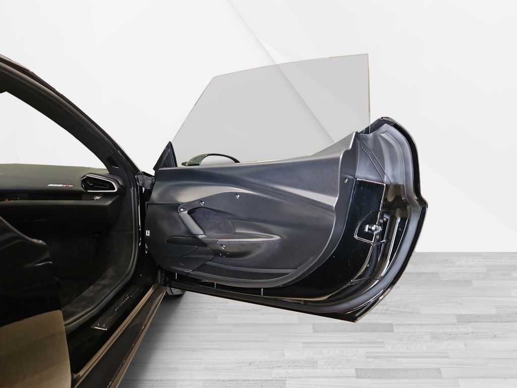 Ferrari 296 GTB 2022