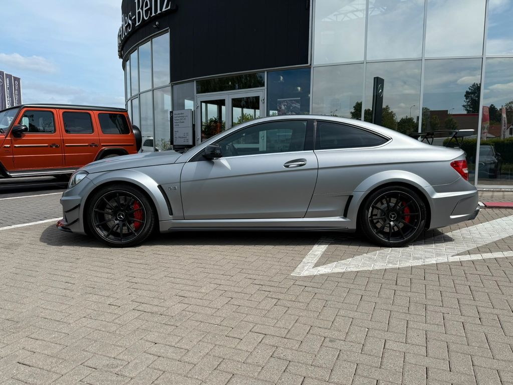 Mercedes-Benz C 63 AMG 2012