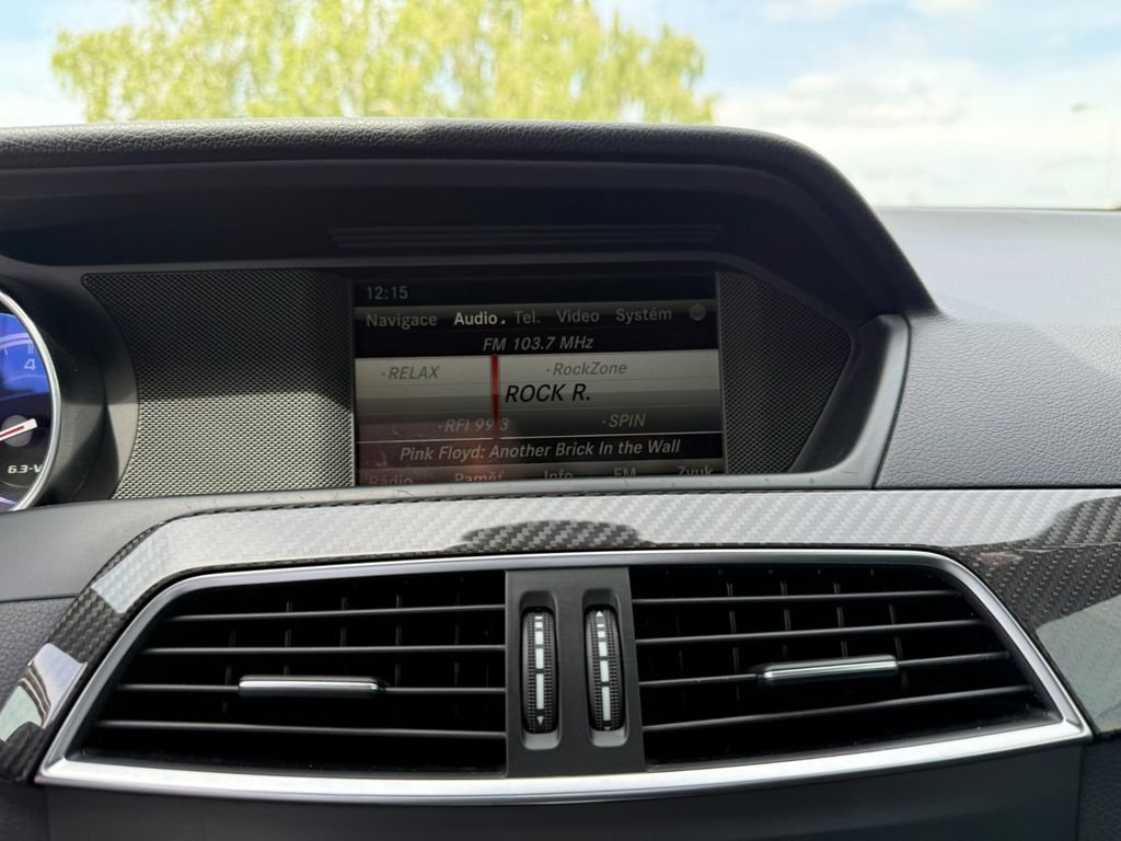 Mercedes-Benz C 63 AMG 2012