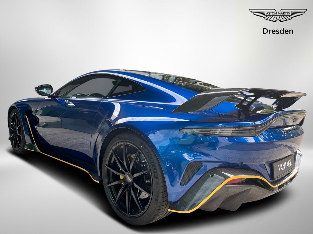 Aston Martin V12 Vantage 2024