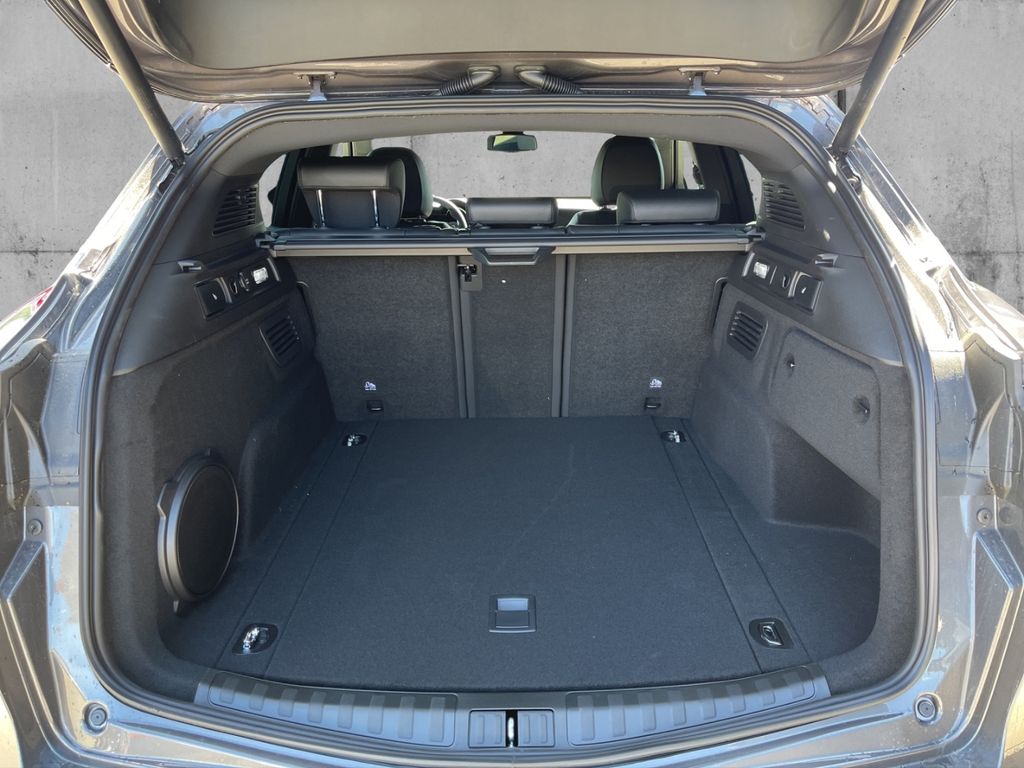 Alfa Romeo Stelvio 2025