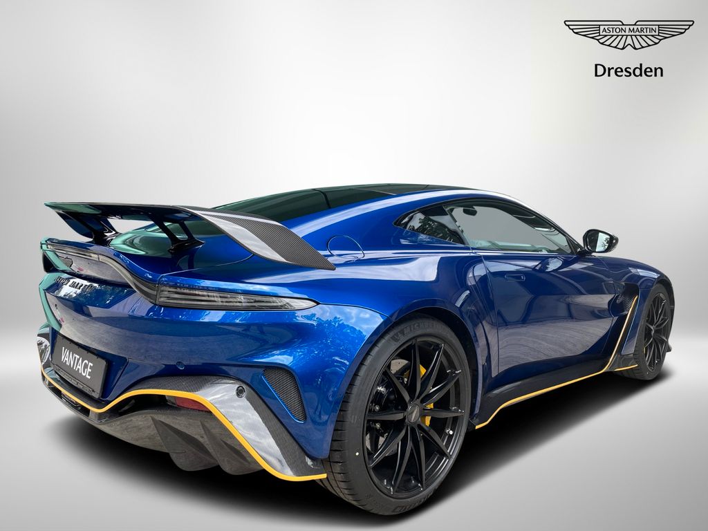 Aston Martin V12 Vantage 2024
