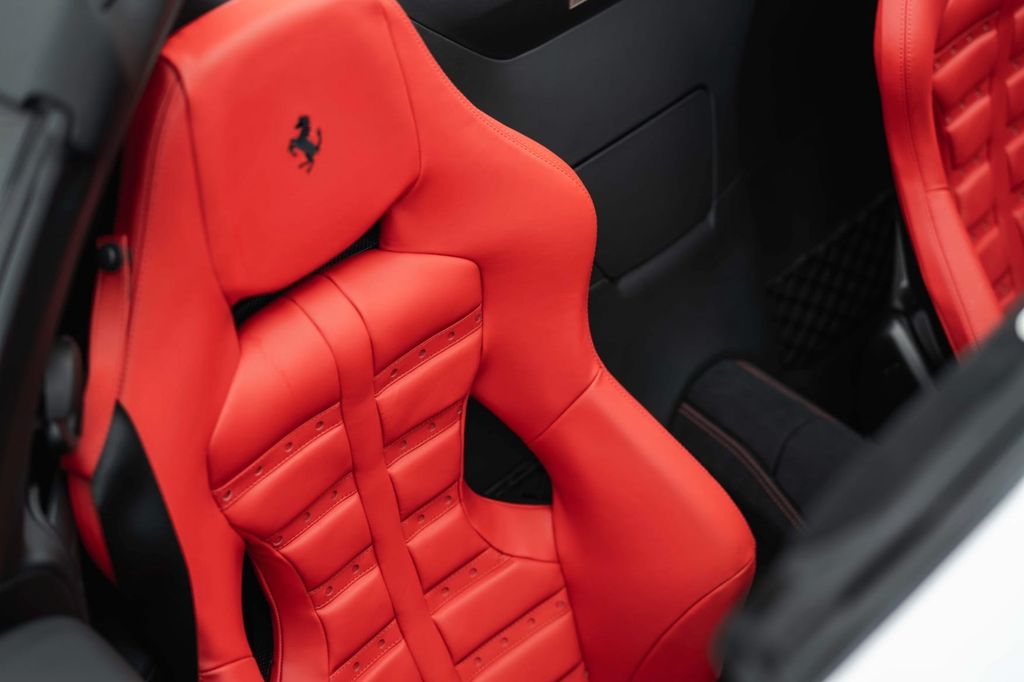 Ferrari 812 2021