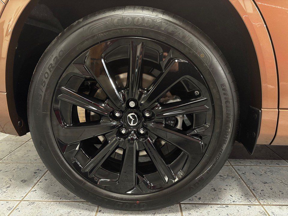 Mazda CX-80 2024