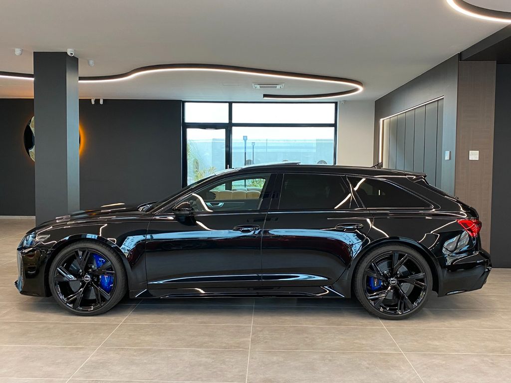 Audi RS6 2024
