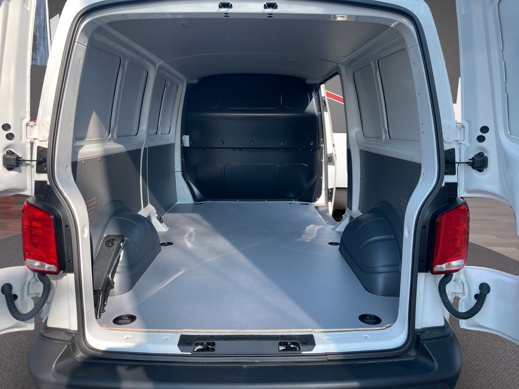 Volkswagen T6 Transporter 2024