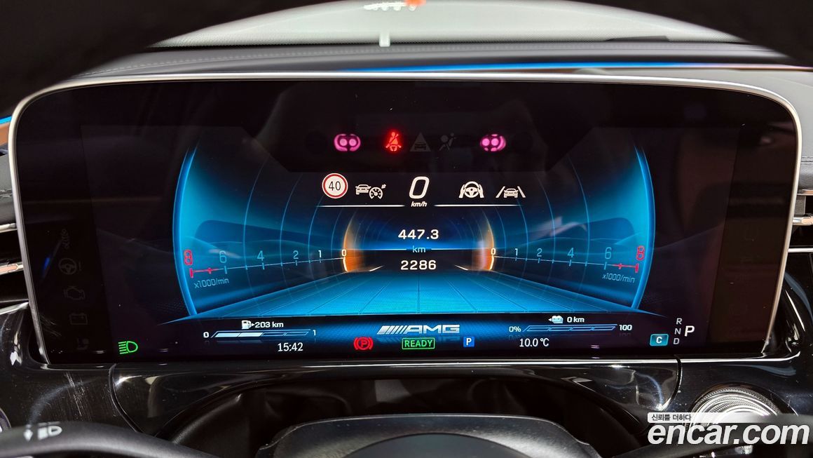 Mercedes-Benz E-Class 2025